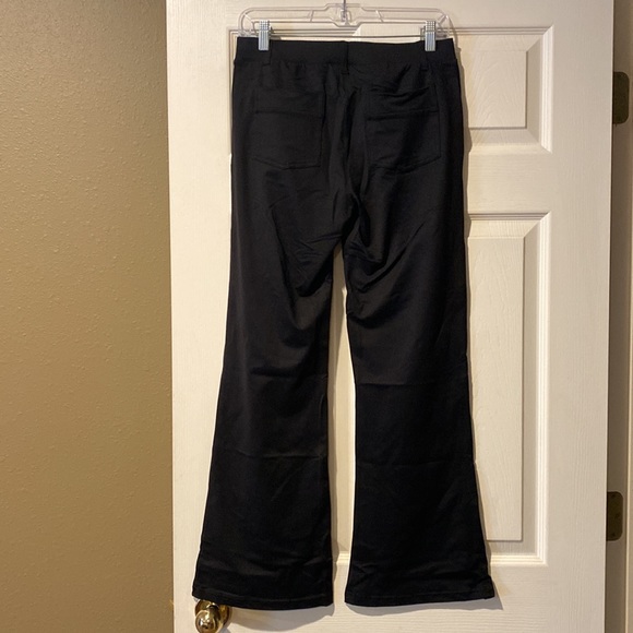 Yogipace 29” Petite woman travel pant NWT - Picture 2 of 6